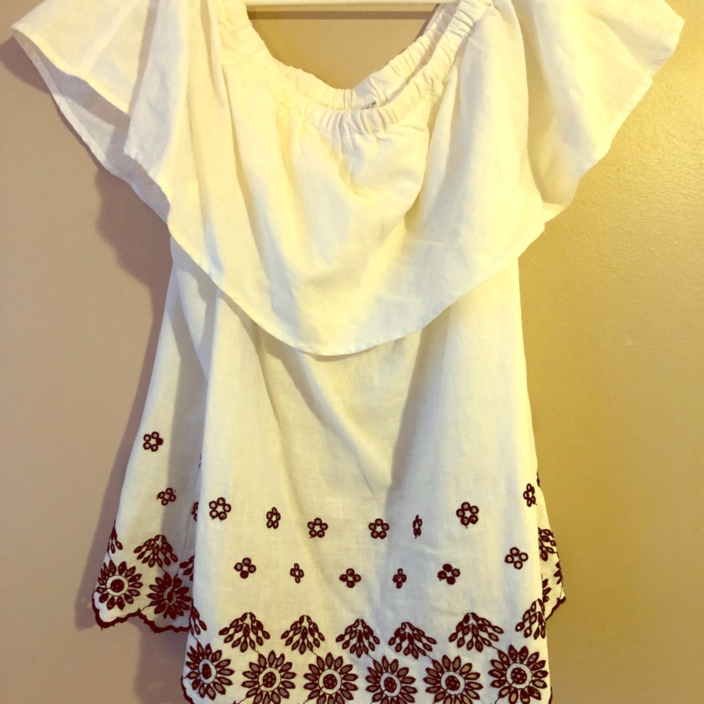 Old Navy Off the Shoulder Blouse. Women’s Medium.